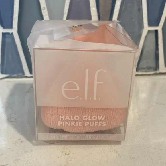 e.l.f. Lip Balm and Makeup Set in Pink - Picture 8 of 10